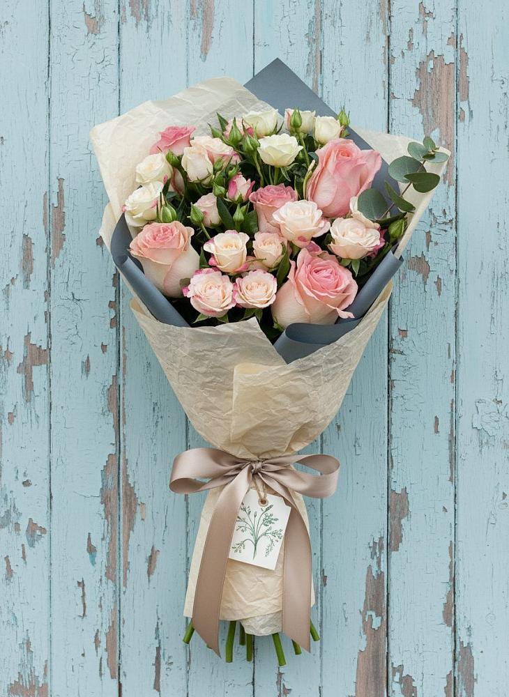 Букет цветов из: Розы в Ленинском Ставропольского края