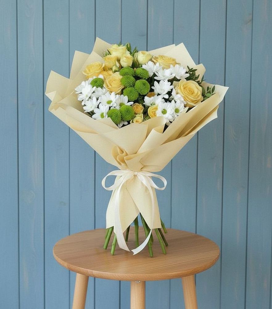 Букет цветов из: Хризантемы и Розы в Ленинском Ставропольского края