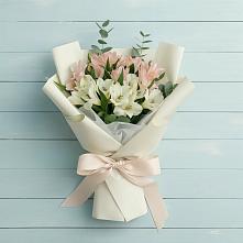 Букет цветов из:  Альстромерии в Ленинском Ставропольского края
