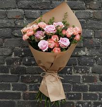 Букет цветов из:  Розы в Ленинском Ставропольского края