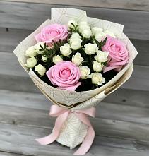 Букет цветов из:  Розы в Ленинском Ставропольского края