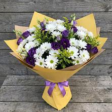 Букет цветов из:  Ирисы, Хризантемы и Ромашки в Ленинском Ставропольского края