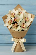 Букет цветов из:  Орхидеи и Розы в Ленинском Ставропольского края